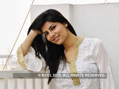 Vanya Mishra's photo shoot