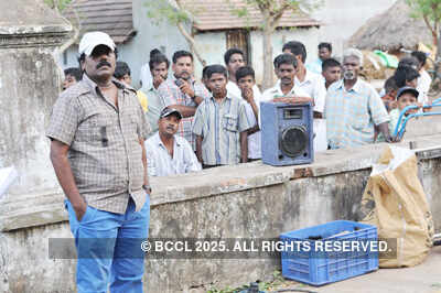 On the sets: 'Ammavin Kaippesi'