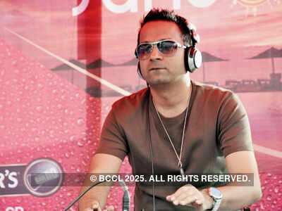 Revellers make a splash