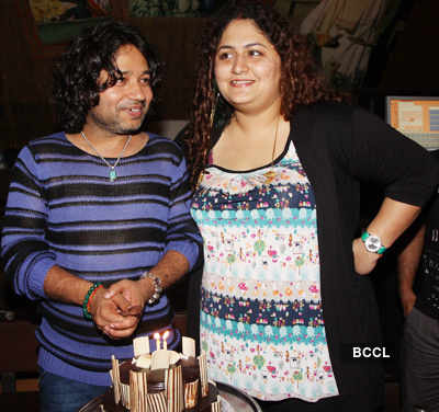 Kailash Kher's b'day party
