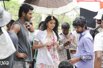 On the sets: 'Samar'