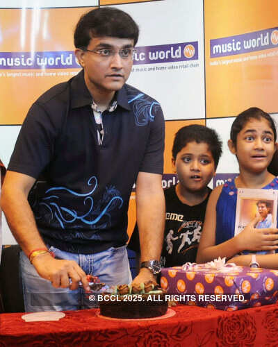 Sourav Ganguly celebrates his b'day