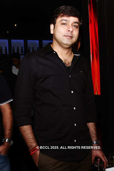 Reverb 3rd anniv bash