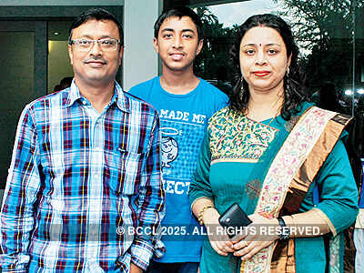 Cool bunch at brunch!