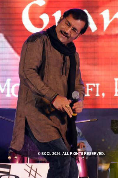 'Singer Sitaron Ki Khoj'