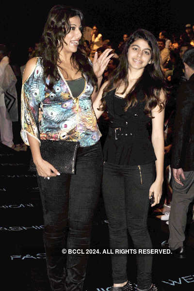 Celebs attend LFW'12