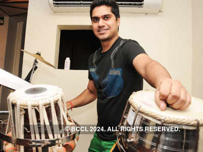 Percussionist Vishesh performs at SHG