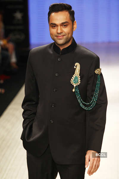 IIJW'12: Amrapali Jewellers