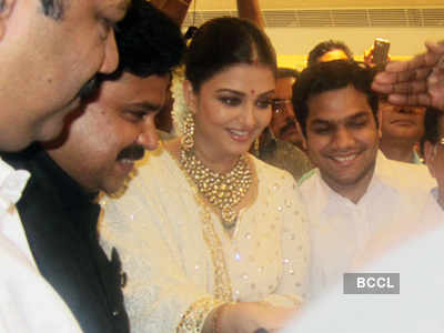 Ash @ jewellery store launch