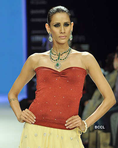IIJW'12: Gia