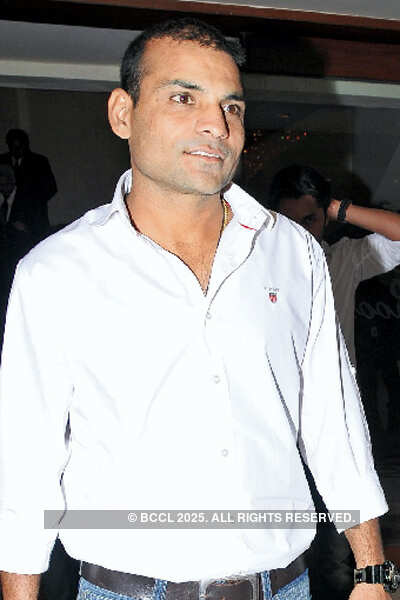 Cricket fever is back