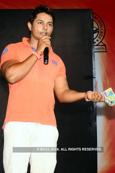 Fresh Face auditions @ Janki Devi Memorial College