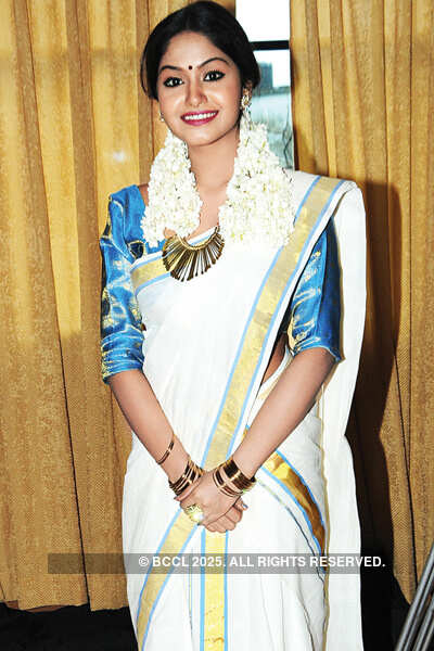 Muhurat: '10.30 am Local Call'