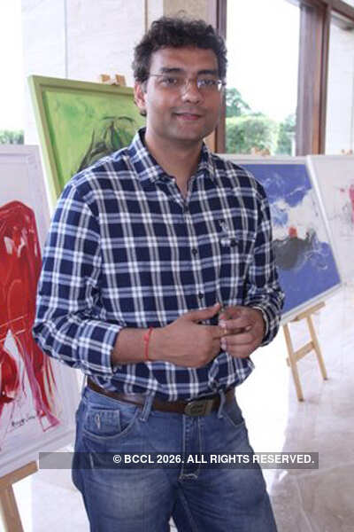 Art show @ Club Aralias