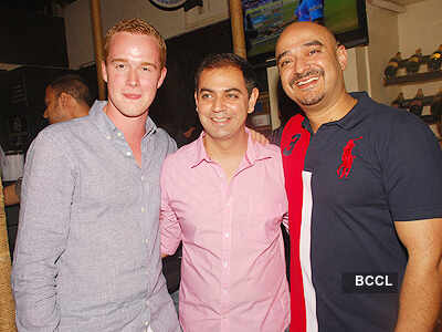 Bash @ Smoke House Grill