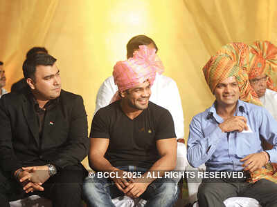 And the festivities begin...