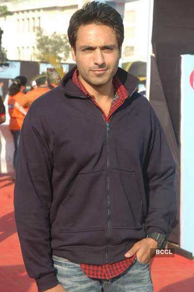 TV not the best place for romantic scenes: Iqbal Khan