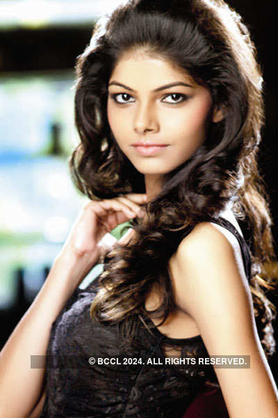 Pond's Femina Miss India Pune 2013