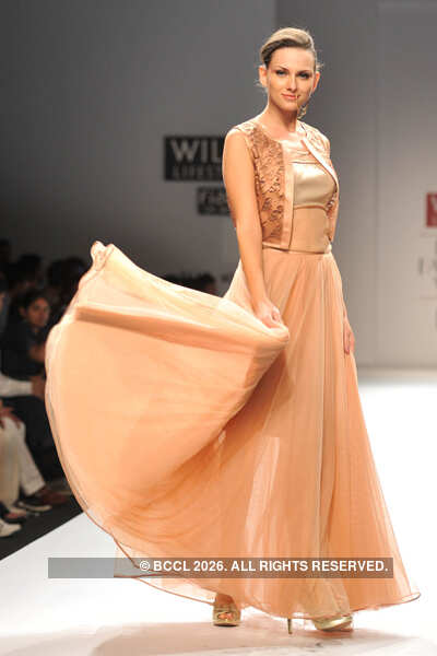 WIFW '12: Day 2: Sakshee Pradhan