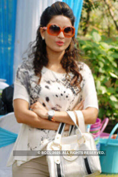 Arthur's round table 180