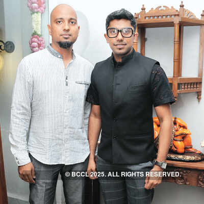 Sari tales in the city