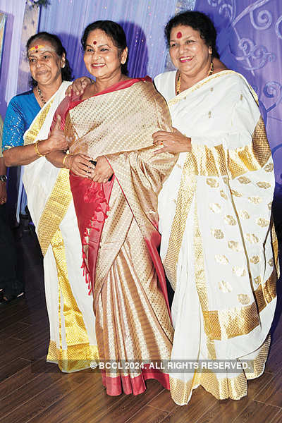 Vineeth Sreenivasan's wedding reception