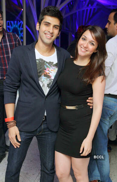 Sameer Dattani, Nauheed Cyrusi