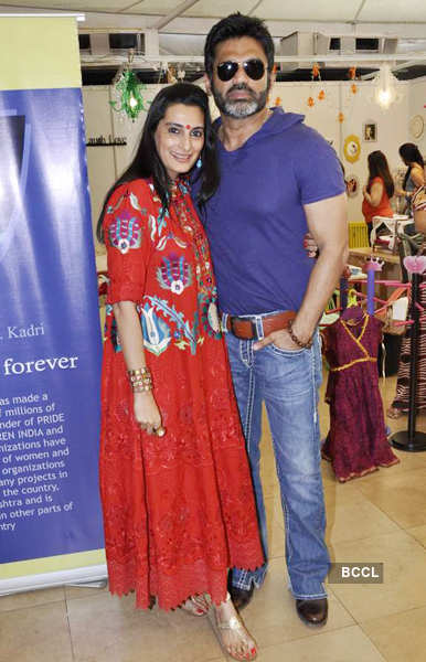 Celebs @ Araish exhibition