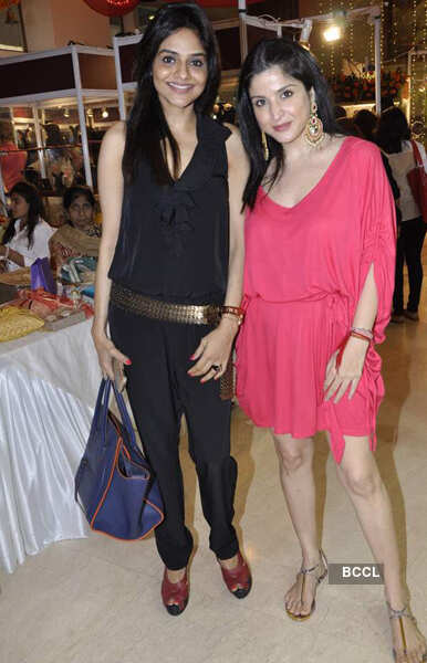 Madhoo Shah, Maheep Kapoor