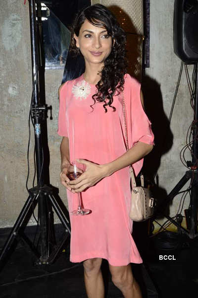 Shilpa Shetty flaunts perfect figure in a red Manika Nanda gown