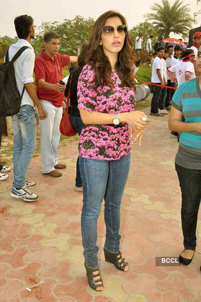 Celebs @ 'Total Quartz Safety Run'