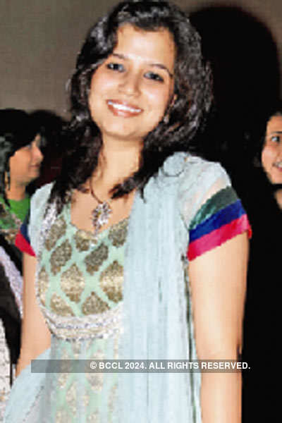 Sarita, Kishan Lohia pre-Diwali bash