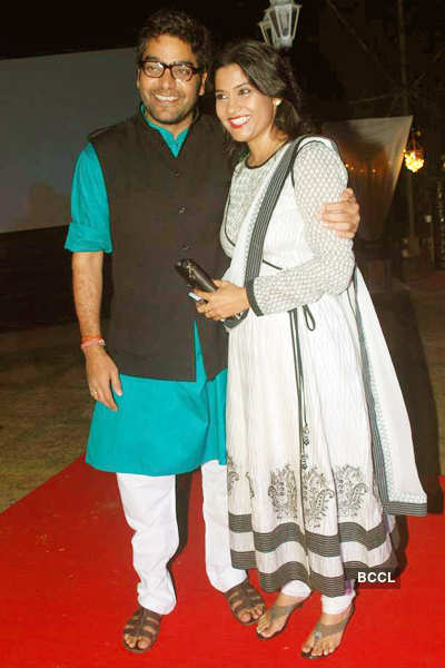 Ashutosh Rana With Wife Renuka Shahane During His B'day Bash, Held At ...