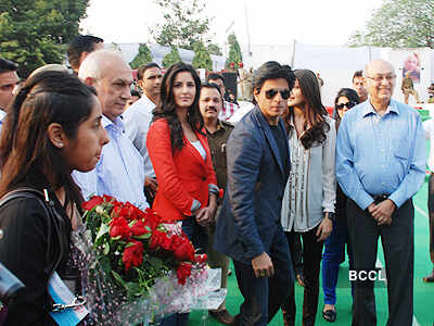 SRK, Kat promote 'Jab Tak Hai Jaan'