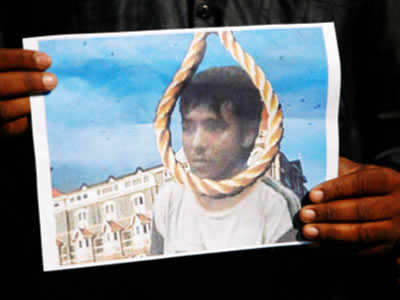 Kasab hanged, buried in Pune