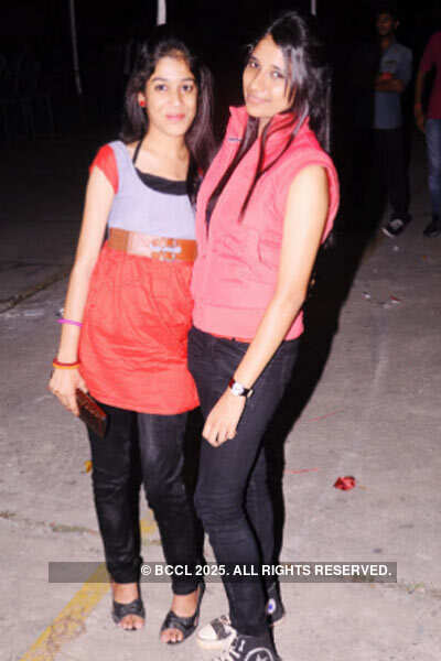 'AARUNI 2012' College Fest