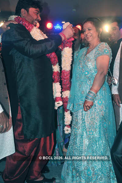 Sanjeev and Kamal's 25th wedding anniv