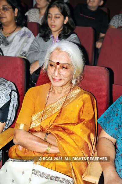 Dance, expression and magic!