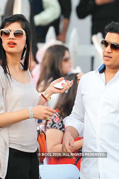 Weak sunshine, strong players