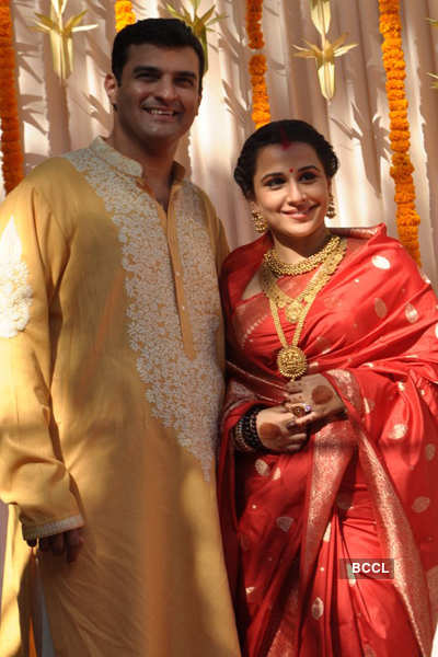 Vidya, Siddharth tie the knot