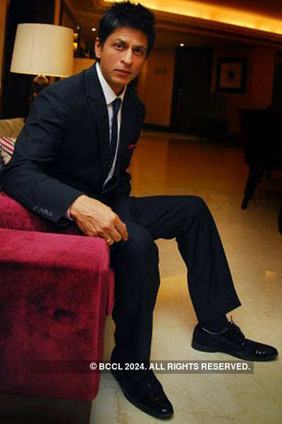 SRK honoured with BrandLaureate award