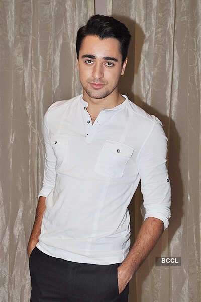 Imran, Anushka @ an event