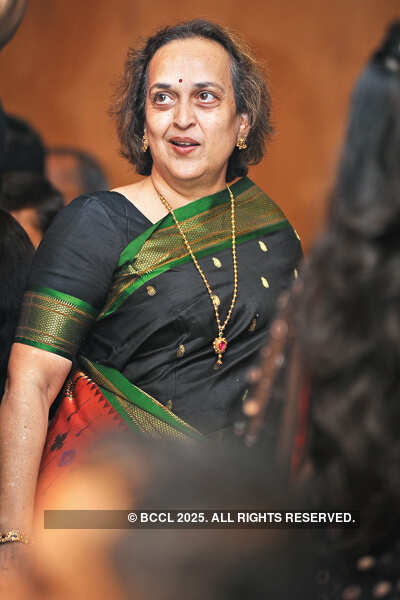 Kshitee and Hemant wedding reception