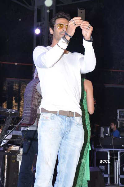 Arjun, Chitrangada @ college fest