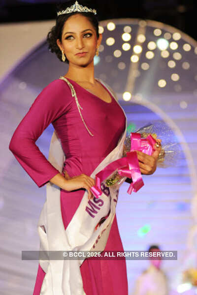 Navy Queen Pageant 2012