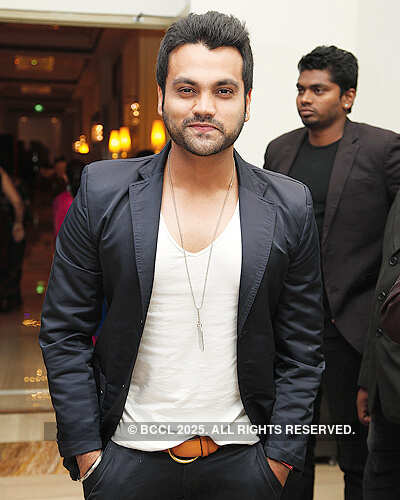 Launch bash: Food Guide & Nighltlife Guide '13