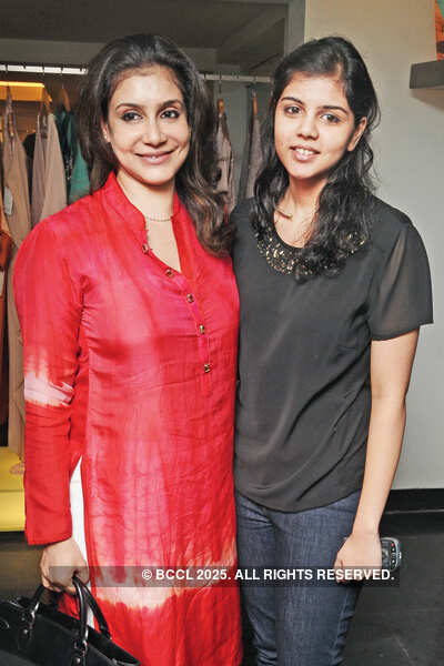 An Evening of Fun & Cheer