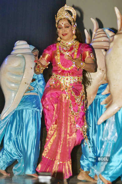 Hema performs @ 'Jaya Smriti '12'