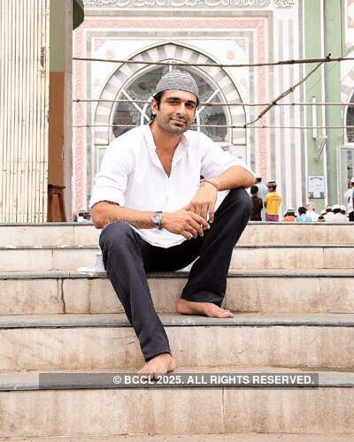 Eijaz Khan 'unplugged'