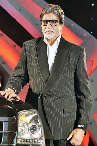 Big B to donate Rs 11 lakh